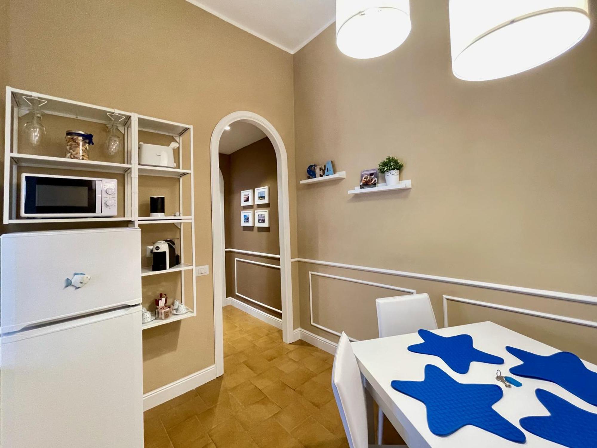 Casa Gramsci - Anzio Centro Apartment Luaran gambar