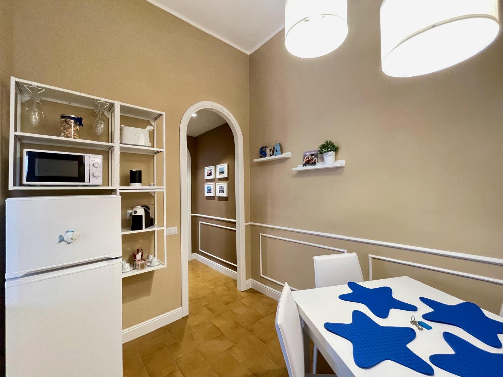 Casa Gramsci - Anzio Centro Apartment Luaran gambar